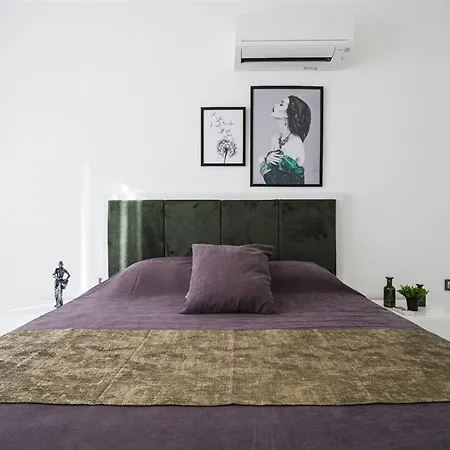 Sun Palace Apartment